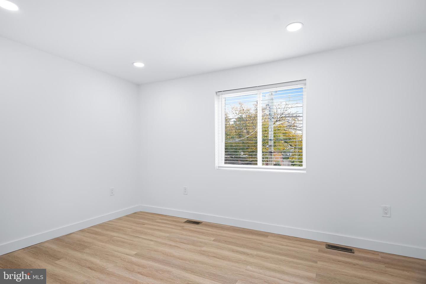 1342 DOWNING ST NE, WASHINGTON, District Of Columbia 20018, 4 Bedrooms Bedrooms, ,3 BathroomsBathrooms,Residential,For sale,1342 DOWNING ST NE,DCDC2185306 MLS # DCDC2185306