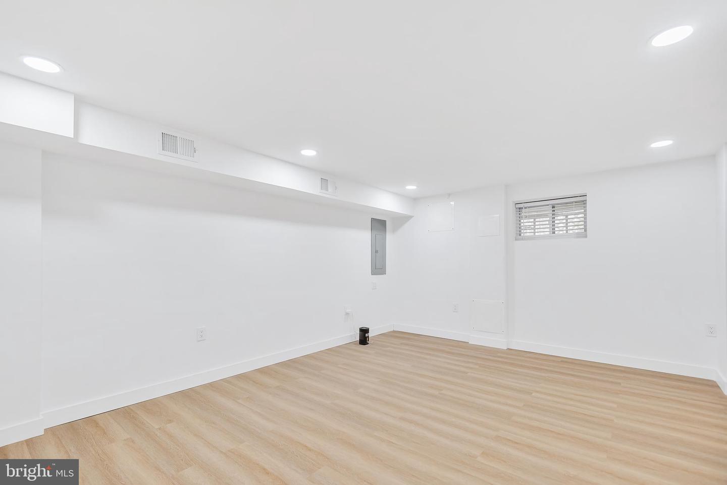 1342 DOWNING ST NE, WASHINGTON, District Of Columbia 20018, 4 Bedrooms Bedrooms, ,3 BathroomsBathrooms,Residential,For sale,1342 DOWNING ST NE,DCDC2185306 MLS # DCDC2185306