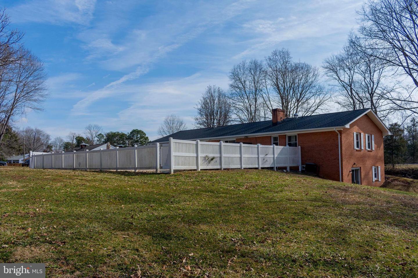 18206 JAMES MADISON HWY, GORDONSVILLE, Virginia 22942, 3 Bedrooms Bedrooms, ,2 BathroomsBathrooms,Residential,For sale,18206 JAMES MADISON HWY,VAOR2008882 MLS # VAOR2008882