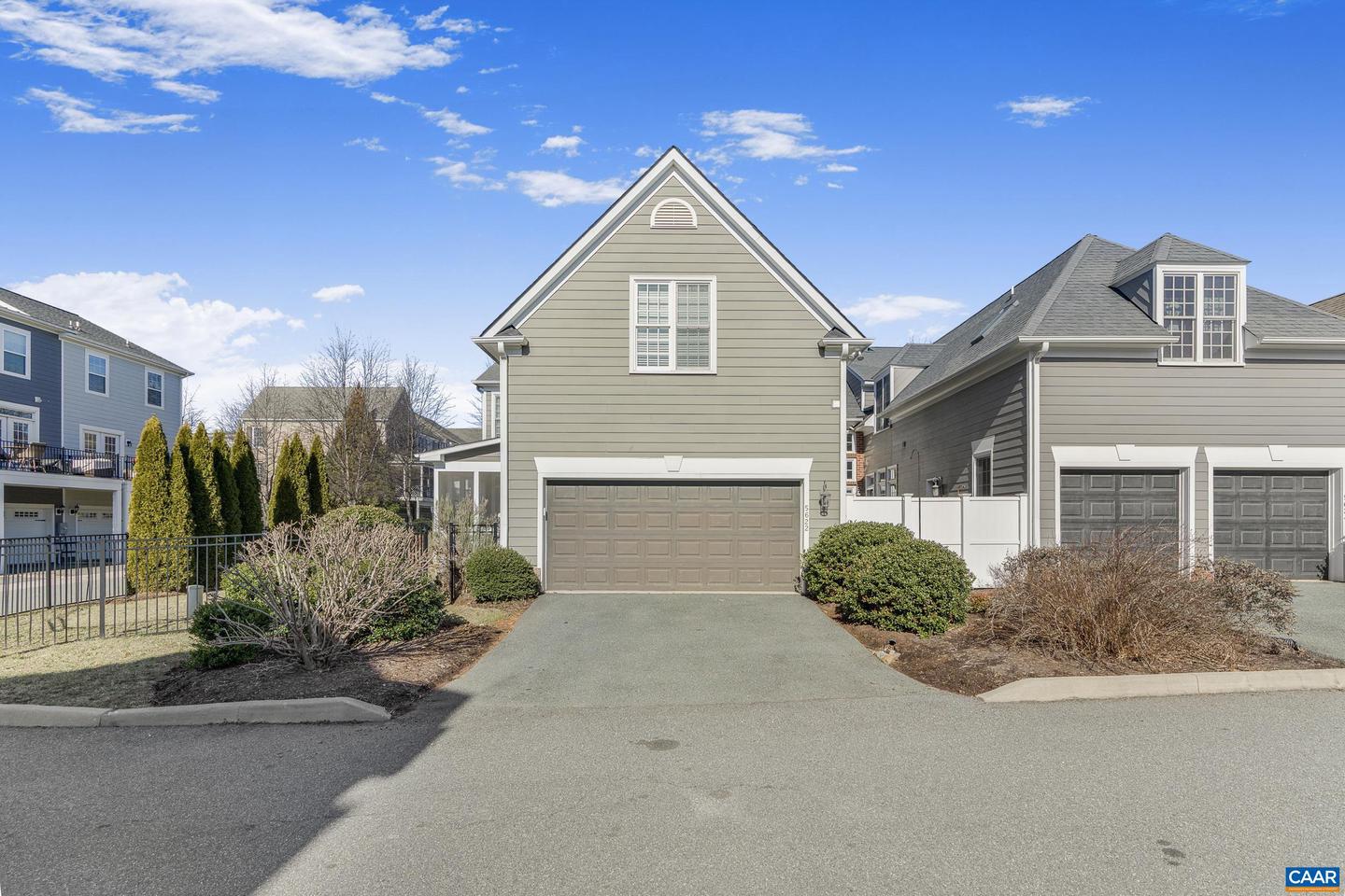 5622 UPLAND DR, CROZET, Virginia 22932, 5 Bedrooms Bedrooms, ,3 BathroomsBathrooms,Residential,For sale,5622 UPLAND DR,660871 MLS # 660871