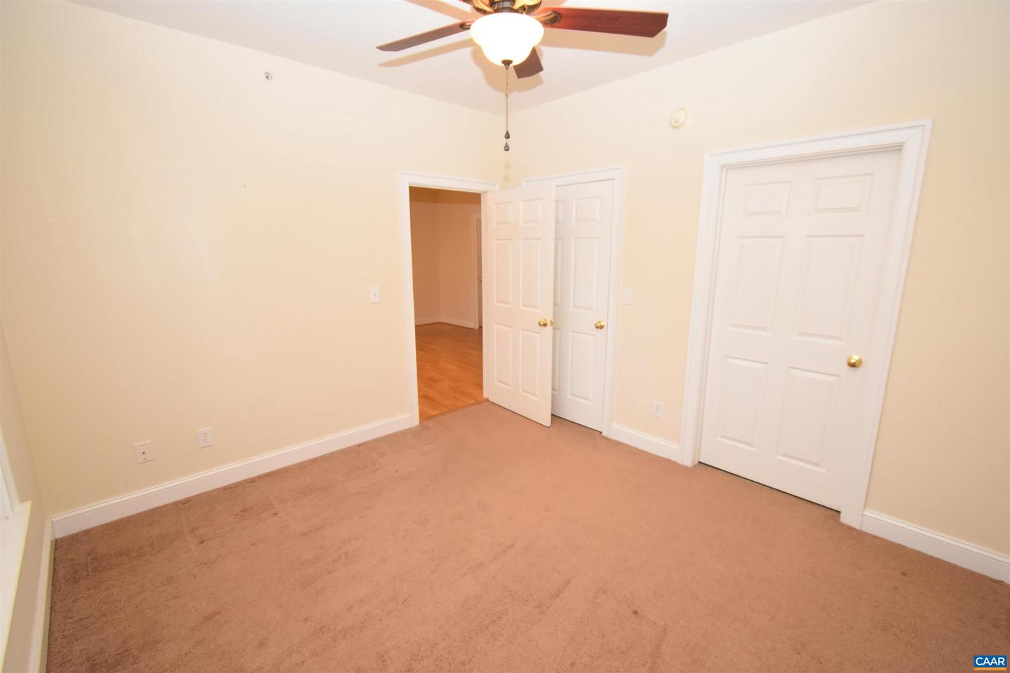 1052 GLENWOOD STATION LN #104, CHARLOTTESVILLE, Virginia 22901, 2 Bedrooms Bedrooms, ,2 BathroomsBathrooms,Residential,For sale,1052 GLENWOOD STATION LN #104,660883 MLS # 660883