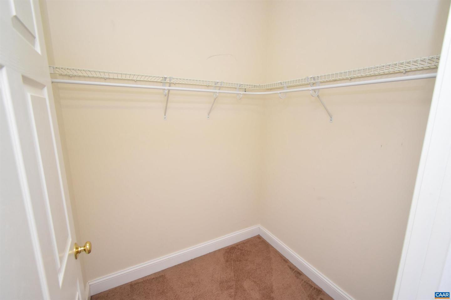 1052 GLENWOOD STATION LN #104, CHARLOTTESVILLE, Virginia 22901, 2 Bedrooms Bedrooms, ,2 BathroomsBathrooms,Residential,For sale,1052 GLENWOOD STATION LN #104,660883 MLS # 660883