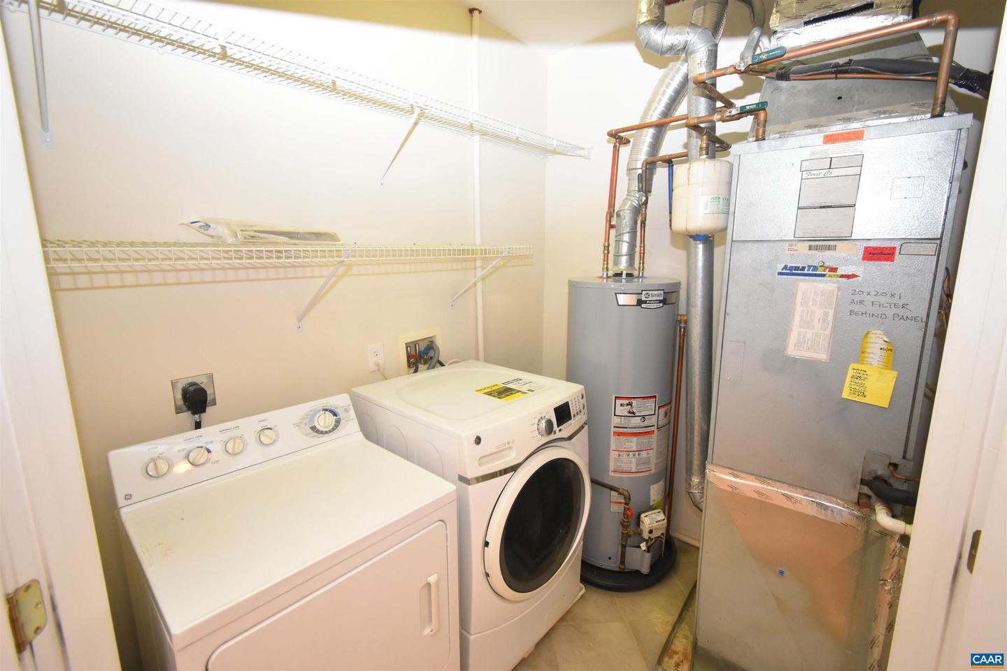 1052 GLENWOOD STATION LN #104, CHARLOTTESVILLE, Virginia 22901, 2 Bedrooms Bedrooms, ,2 BathroomsBathrooms,Residential,For sale,1052 GLENWOOD STATION LN #104,660883 MLS # 660883