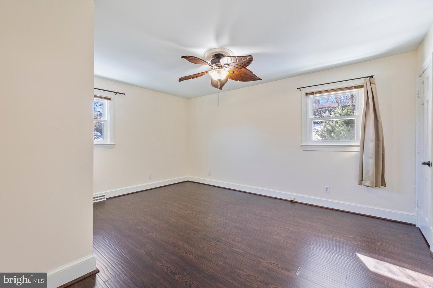 115 WOODLAND RD, FREDERICKSBURG, Virginia 22401, 5 Bedrooms Bedrooms, ,3 BathroomsBathrooms,Residential,For sale,115 WOODLAND RD,VAFB2007446 MLS # VAFB2007446