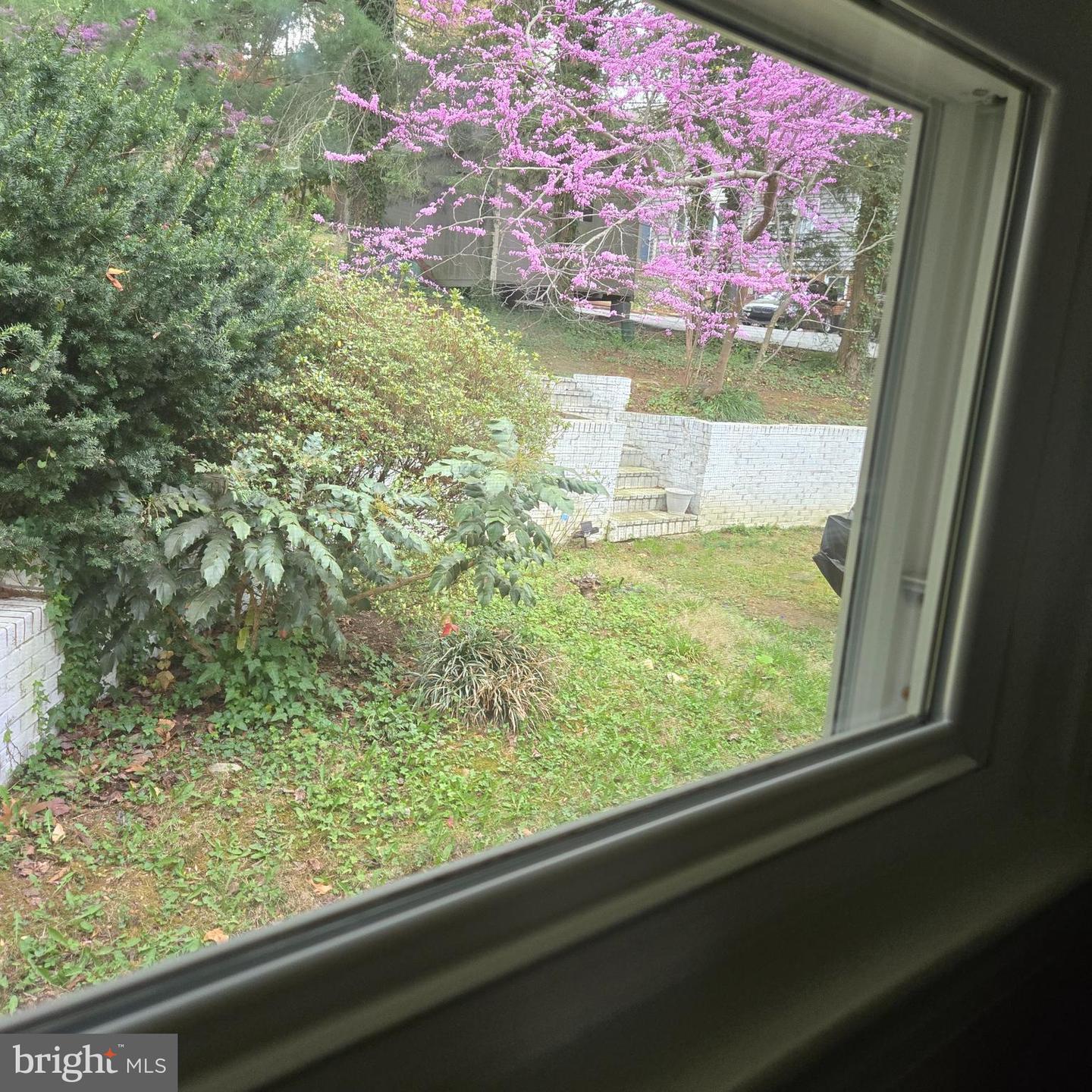 115 WOODLAND RD, FREDERICKSBURG, Virginia 22401, 5 Bedrooms Bedrooms, ,3 BathroomsBathrooms,Residential,For sale,115 WOODLAND RD,VAFB2007446 MLS # VAFB2007446