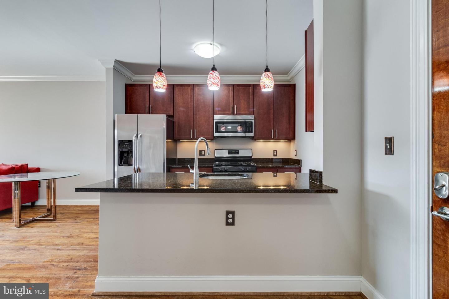 6301 EDSALL RD #303, ALEXANDRIA, Virginia 22312, 1 Bedroom Bedrooms, ,1 BathroomBathrooms,Residential,For sale,6301 EDSALL RD #303,VAFX2218316 MLS # VAFX2218316