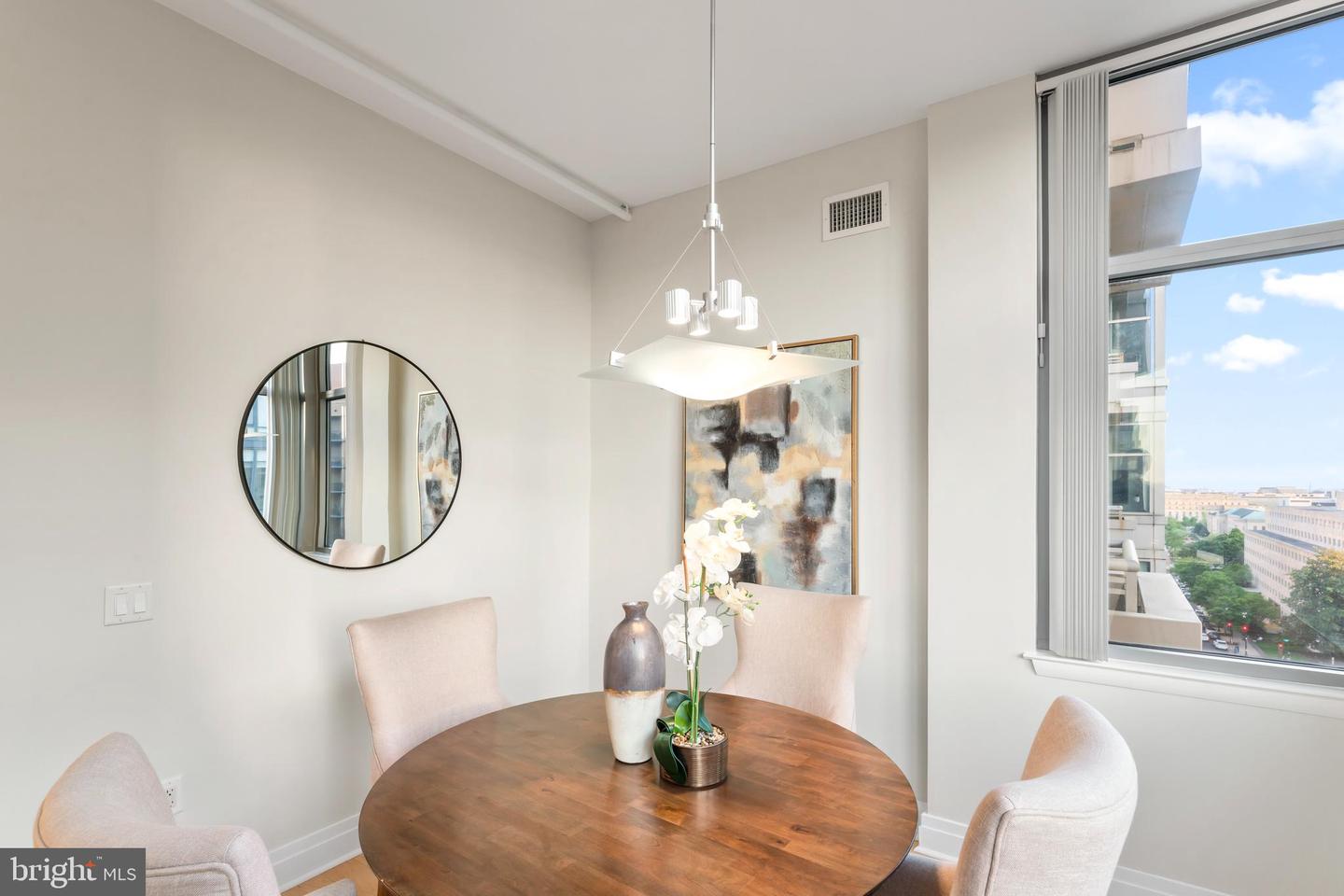 811 4TH ST NW #1011, WASHINGTON, District Of Columbia 20001, 3 Bedrooms Bedrooms, ,4 BathroomsBathrooms,Residential,For sale,811 4TH ST NW #1011,DCDC2175438 MLS # DCDC2175438