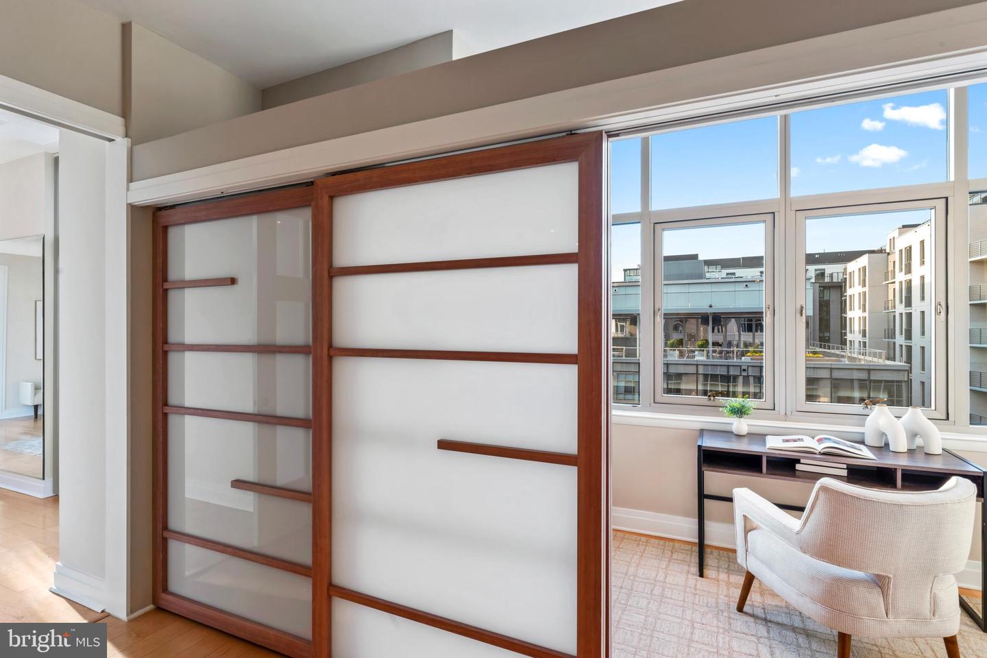 811 4TH ST NW #1011, WASHINGTON, District Of Columbia 20001, 3 Bedrooms Bedrooms, ,4 BathroomsBathrooms,Residential,For sale,811 4TH ST NW #1011,DCDC2175438 MLS # DCDC2175438