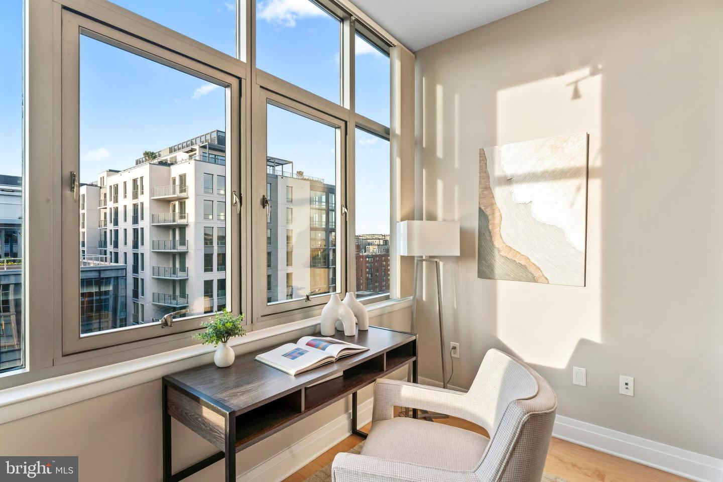 811 4TH ST NW #1011, WASHINGTON, District Of Columbia 20001, 3 Bedrooms Bedrooms, ,4 BathroomsBathrooms,Residential,For sale,811 4TH ST NW #1011,DCDC2175438 MLS # DCDC2175438
