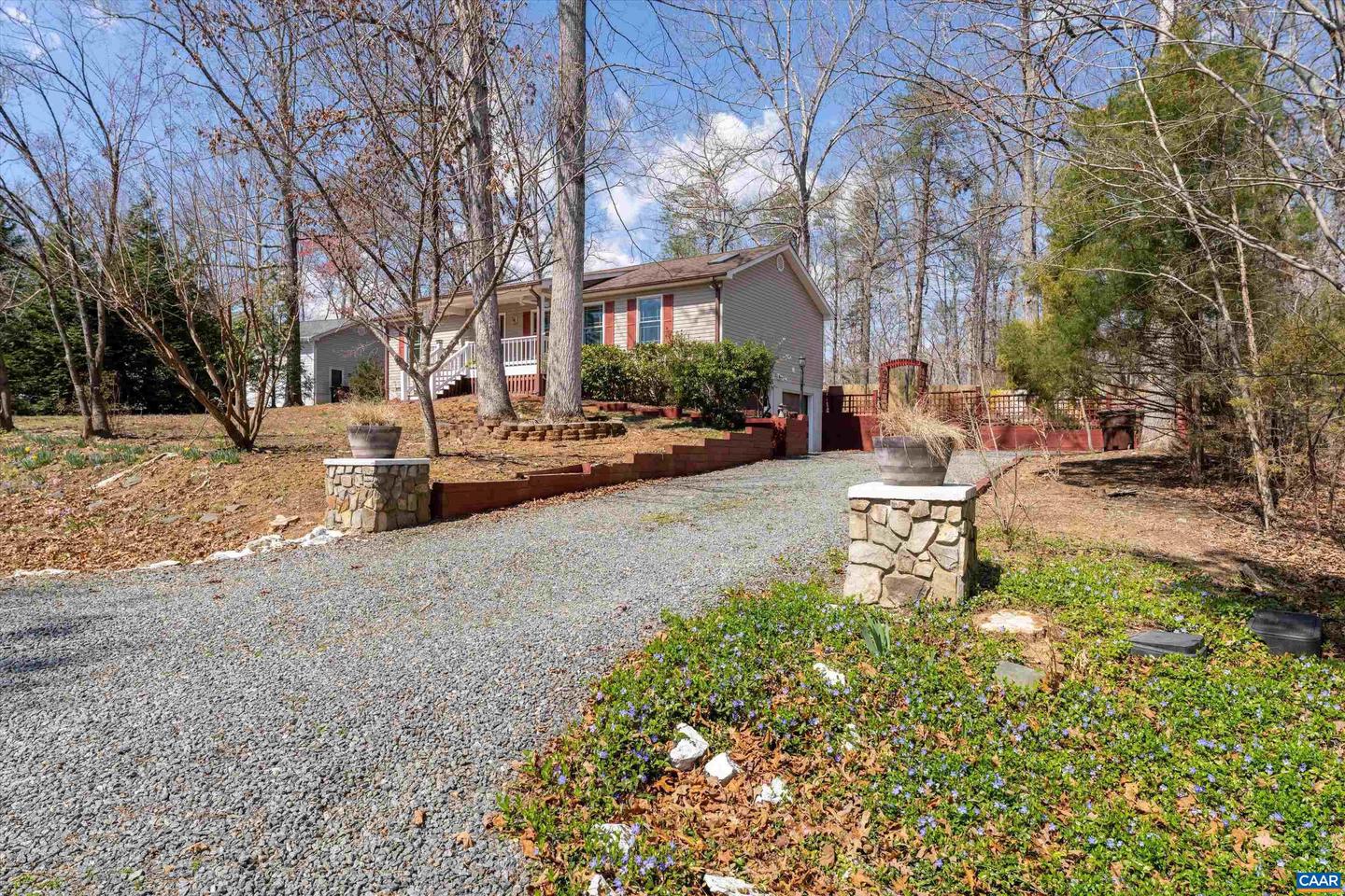 609 JEFFERSON DR, PALMYRA, Virginia 22963, 3 Bedrooms Bedrooms, ,3 BathroomsBathrooms,Residential,For sale,609 JEFFERSON DR,660703 MLS # 660703