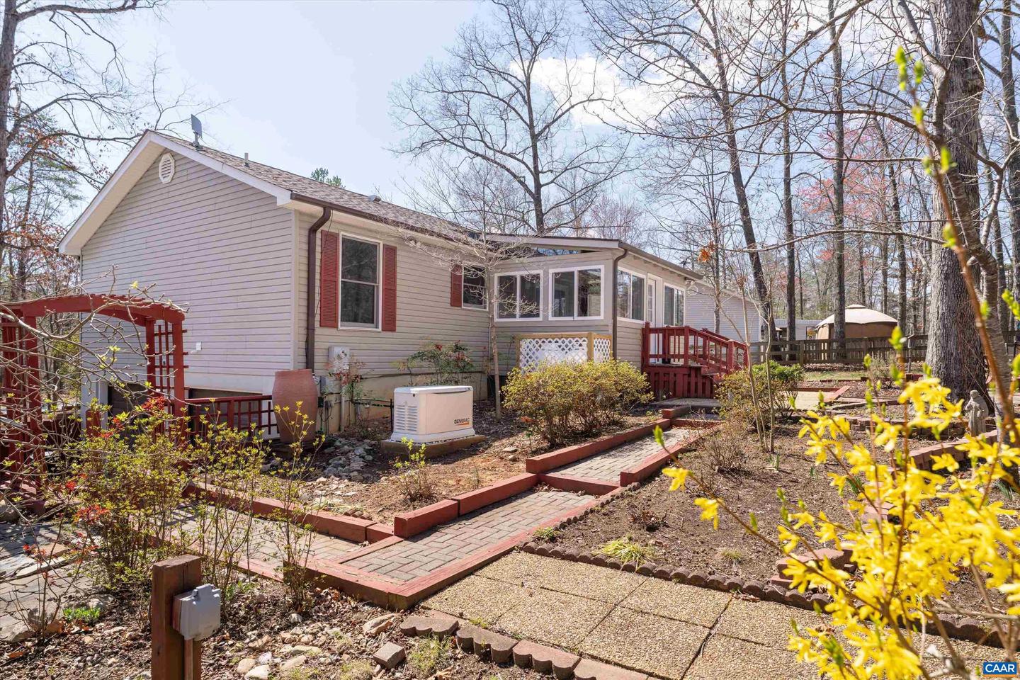 609 JEFFERSON DR, PALMYRA, Virginia 22963, 3 Bedrooms Bedrooms, ,3 BathroomsBathrooms,Residential,For sale,609 JEFFERSON DR,660703 MLS # 660703