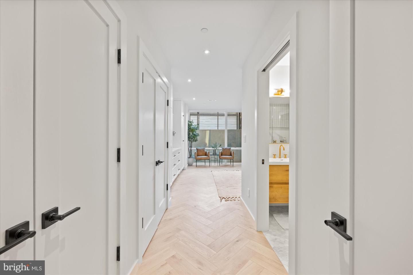 1319 R ST NW #UNIT 1, WASHINGTON, District Of Columbia 20009, 3 Bedrooms Bedrooms, ,2 BathroomsBathrooms,Residential,For sale,1319 R ST NW #UNIT 1,DCDC2185150 MLS # DCDC2185150