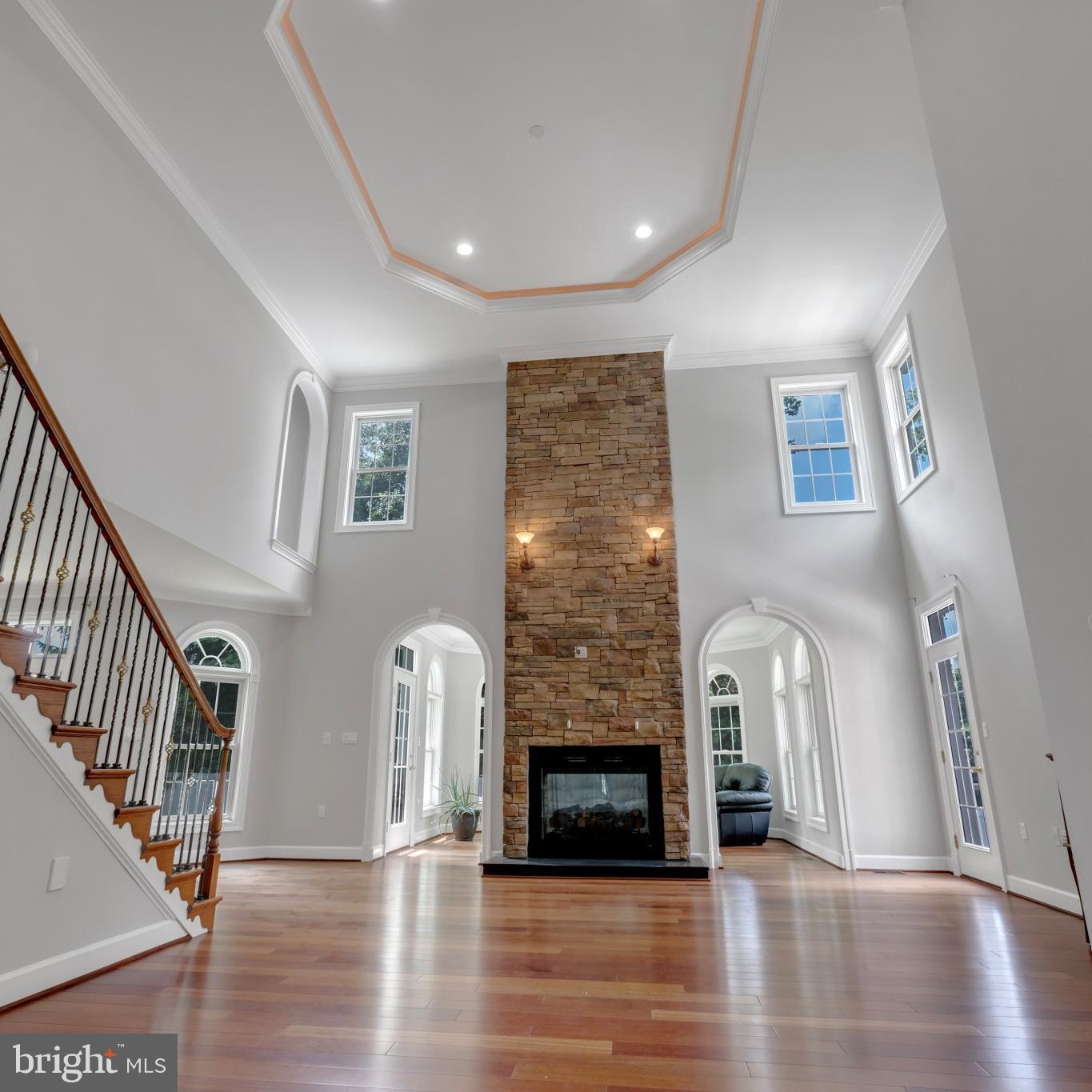 6529 FAIRLAWN DR, MCLEAN, Virginia 22101, 6 Bedrooms Bedrooms, ,5 BathroomsBathrooms,Residential,For sale,6529 FAIRLAWN DR,VAFX2222012 MLS # VAFX2222012
