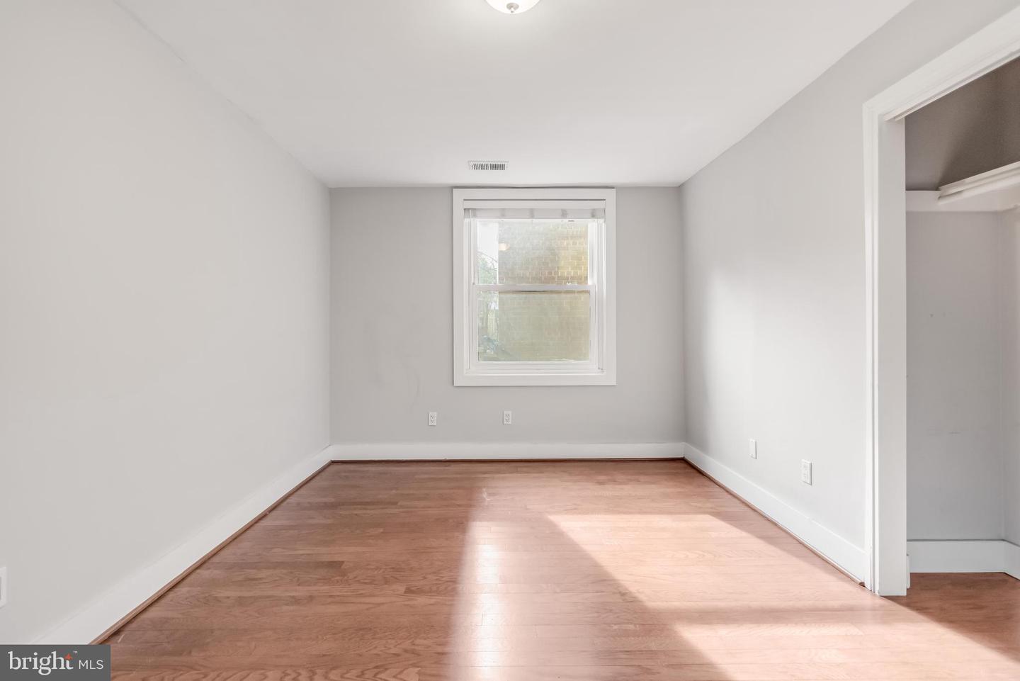 4840 MACARTHUR BLVD NW #307, WASHINGTON, District Of Columbia 20007, 2 Bedrooms Bedrooms, ,1 BathroomBathrooms,Residential,For sale,4840 MACARTHUR BLVD NW #307,DCDC2185450 MLS # DCDC2185450