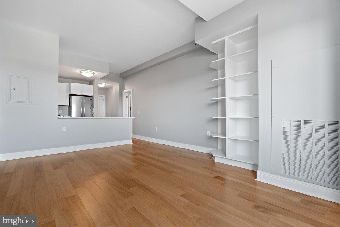 800 4TH ST SW #N812, WASHINGTON, District Of Columbia 20024, 1 Bedroom Bedrooms, 2 Rooms Rooms,1 BathroomBathrooms,Residential,For sale,800 4TH ST SW #N812,DCDC2172210 MLS # DCDC2172210