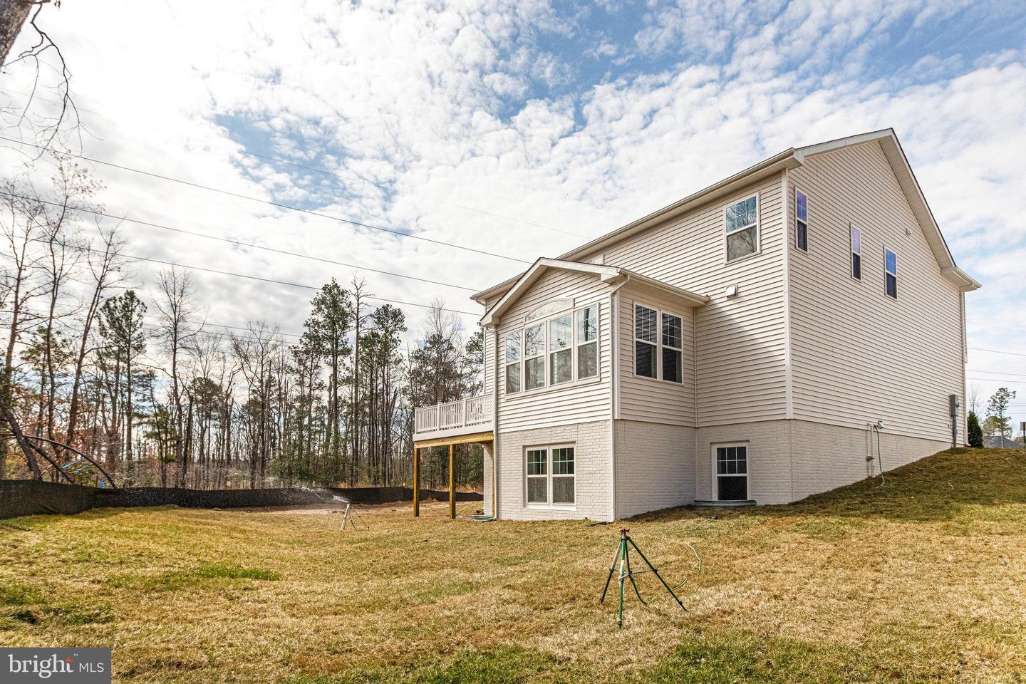 7127 RESOLUTION WAY, RUTHER GLEN, Virginia 22546, 4 Bedrooms Bedrooms, ,3 BathroomsBathrooms,Residential,For sale,7127 RESOLUTION WAY,VACV2007324 MLS # VACV2007324