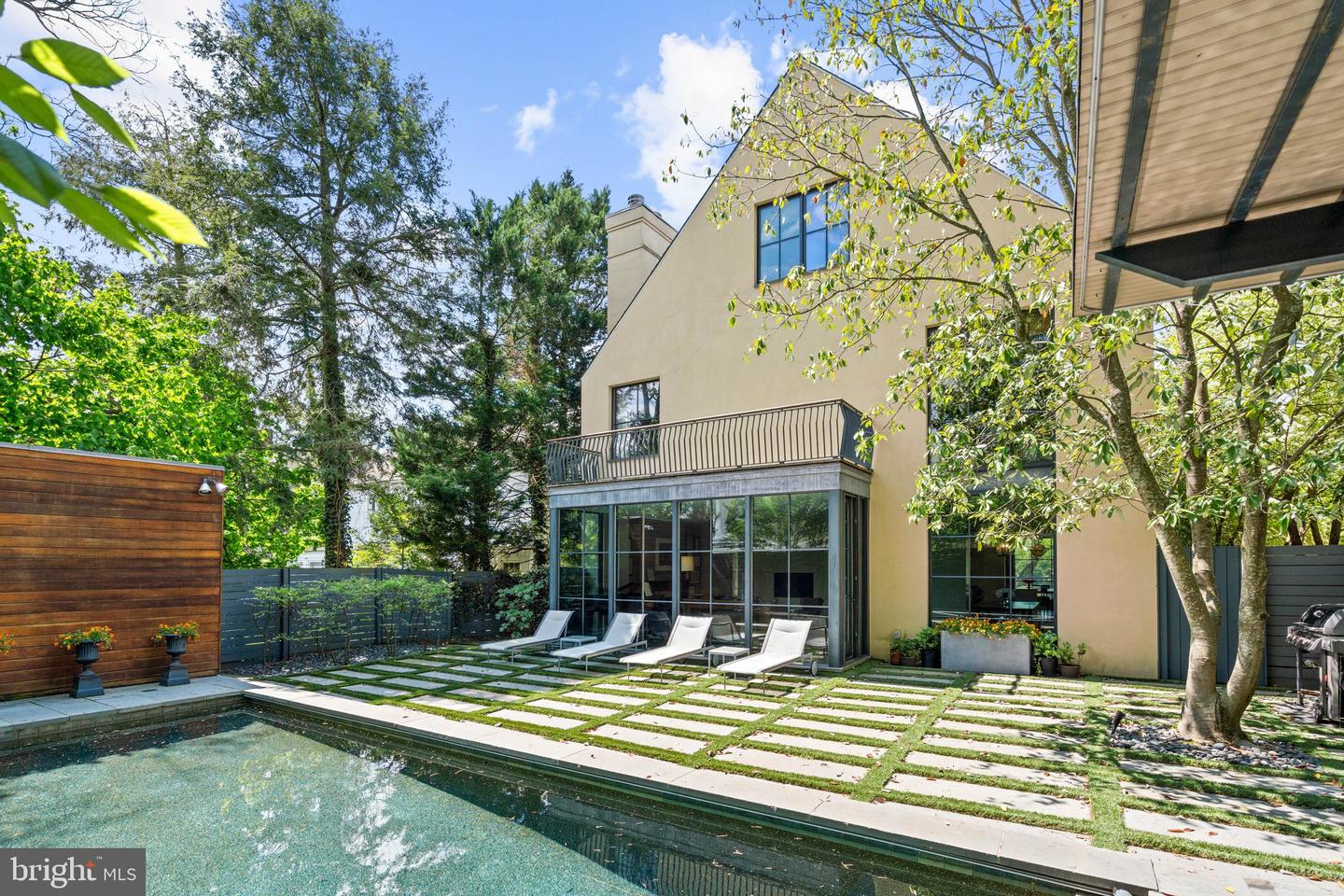 5431 POTOMAC AVE NW, WASHINGTON, District Of Columbia 20016, 5 Bedrooms Bedrooms, ,4 BathroomsBathrooms,Residential,For sale,5431 POTOMAC AVE NW,DCDC2175058 MLS # DCDC2175058