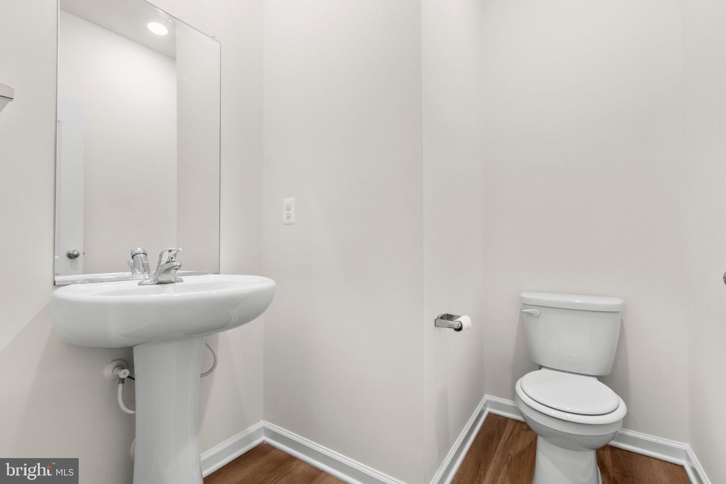 16998 EDWARDS RD, BOWLING GREEN, Virginia 22427, 5 Bedrooms Bedrooms, ,2 BathroomsBathrooms,Residential,For sale,16998 EDWARDS RD,VACV2007578 MLS # VACV2007578