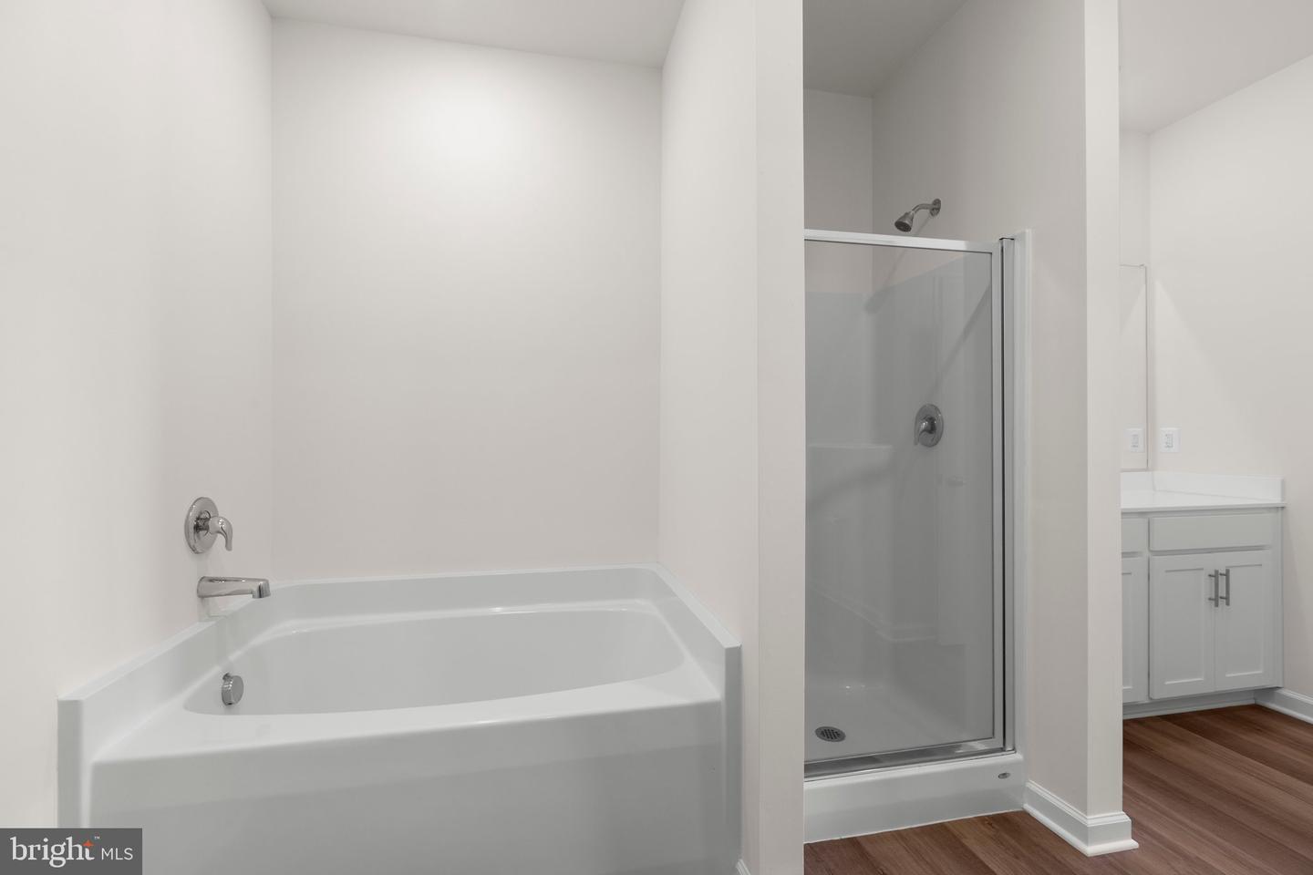 16998 EDWARDS RD, BOWLING GREEN, Virginia 22427, 5 Bedrooms Bedrooms, ,2 BathroomsBathrooms,Residential,For sale,16998 EDWARDS RD,VACV2007578 MLS # VACV2007578