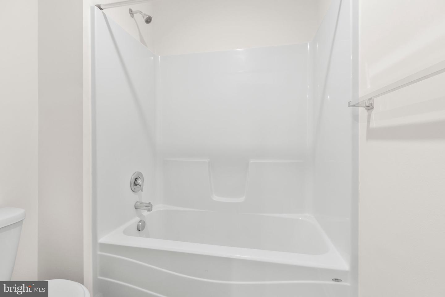 16998 EDWARDS RD, BOWLING GREEN, Virginia 22427, 5 Bedrooms Bedrooms, ,2 BathroomsBathrooms,Residential,For sale,16998 EDWARDS RD,VACV2007578 MLS # VACV2007578