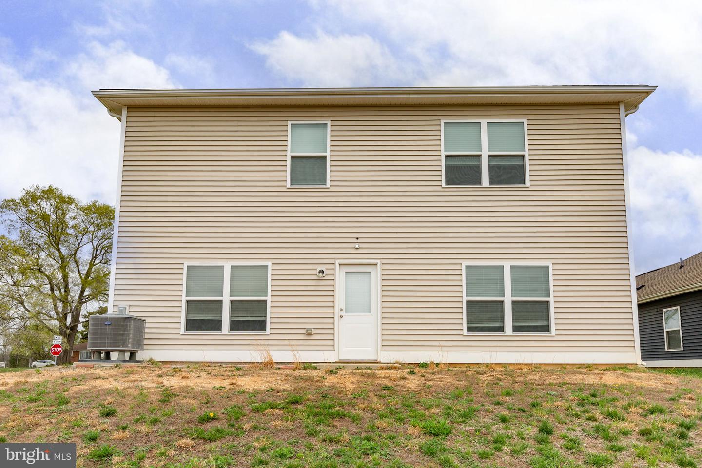 16998 EDWARDS RD, BOWLING GREEN, Virginia 22427, 5 Bedrooms Bedrooms, ,2 BathroomsBathrooms,Residential,For sale,16998 EDWARDS RD,VACV2007578 MLS # VACV2007578