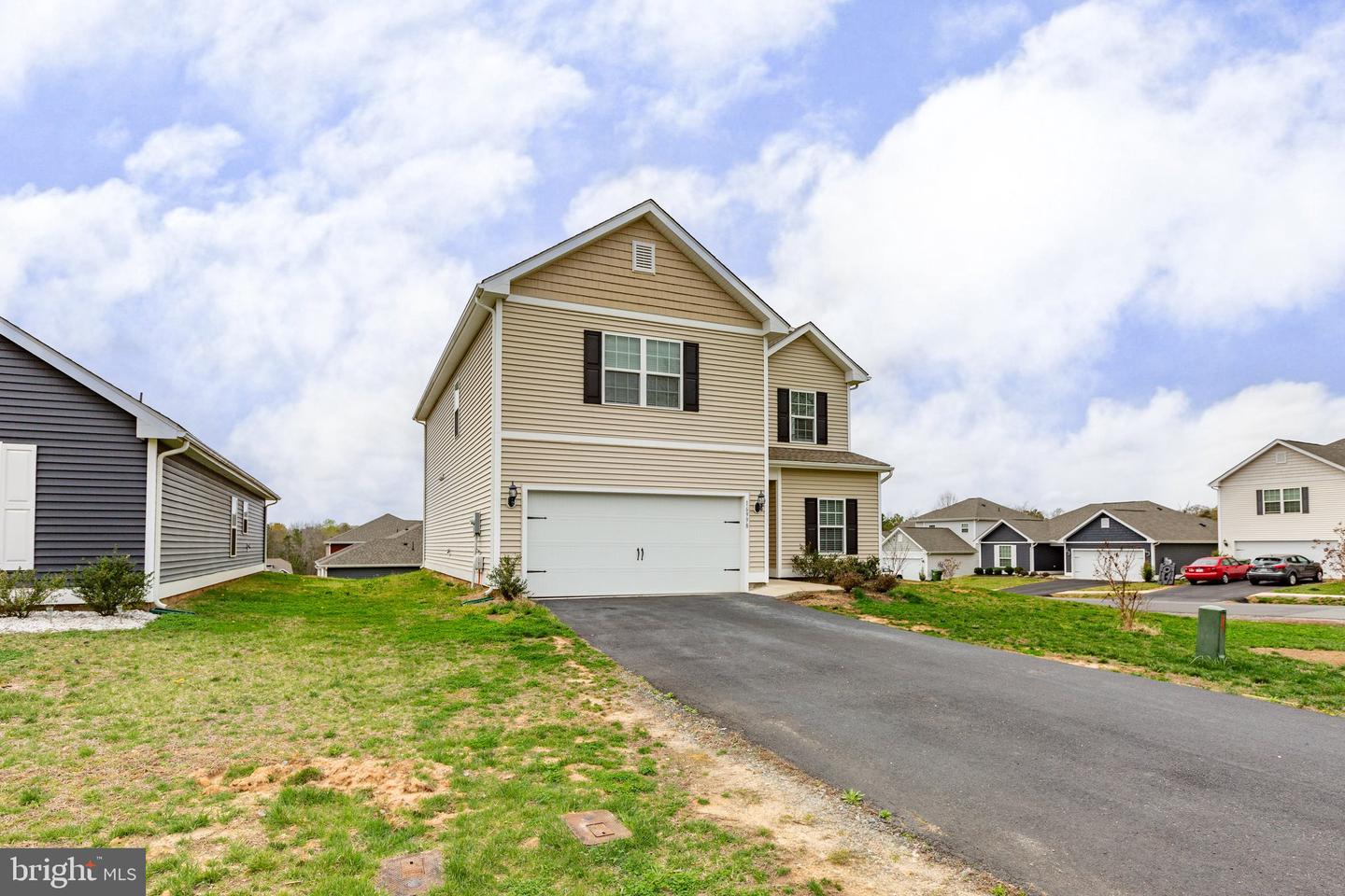 16998 EDWARDS RD, BOWLING GREEN, Virginia 22427, 5 Bedrooms Bedrooms, ,2 BathroomsBathrooms,Residential,For sale,16998 EDWARDS RD,VACV2007578 MLS # VACV2007578
