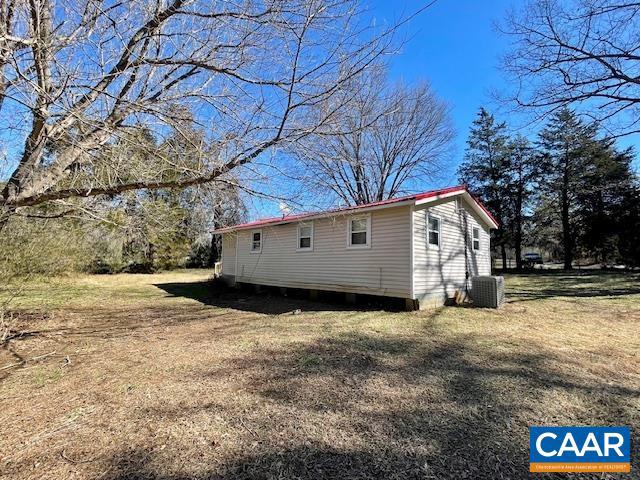 475 LIBERTY RD, NEW CANTON, Virginia 23123, 3 Bedrooms Bedrooms, ,1 BathroomBathrooms,Residential,For sale,475 LIBERTY RD,660908 MLS # 660908