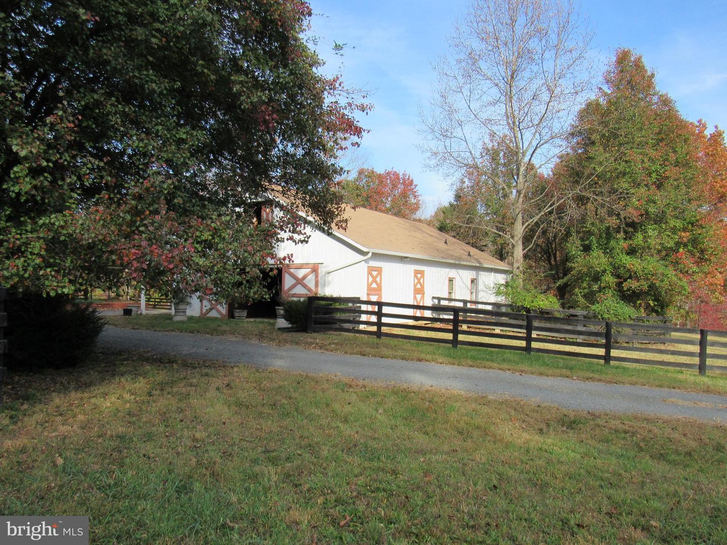 4085 SUMERDUCK RD, SUMERDUCK, Virginia 22742, 3 Bedrooms Bedrooms, ,2 BathroomsBathrooms,Farm,For sale,4085 SUMERDUCK RD,VAFQ2014648 MLS # VAFQ2014648