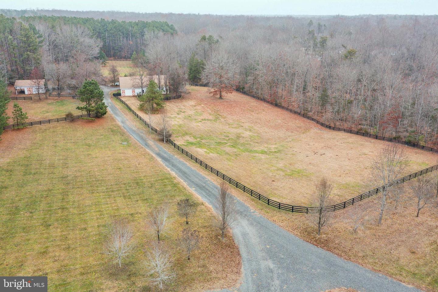 4085 SUMERDUCK RD, SUMERDUCK, Virginia 22742, 3 Bedrooms Bedrooms, ,2 BathroomsBathrooms,Farm,For sale,4085 SUMERDUCK RD,VAFQ2014648 MLS # VAFQ2014648