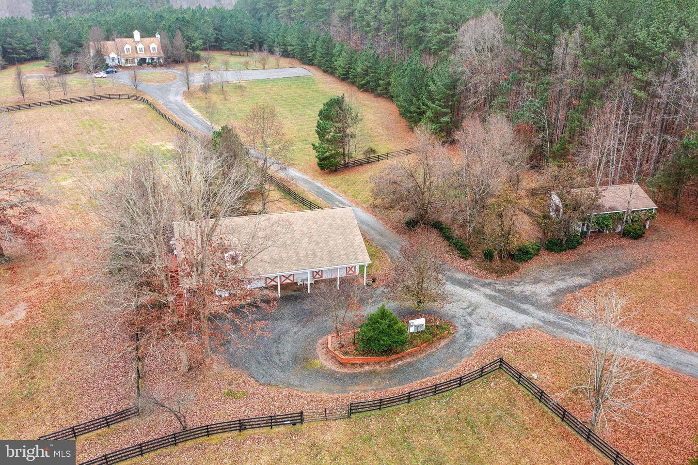 4085 SUMERDUCK RD, SUMERDUCK, Virginia 22742, 3 Bedrooms Bedrooms, ,2 BathroomsBathrooms,Farm,For sale,4085 SUMERDUCK RD,VAFQ2014648 MLS # VAFQ2014648