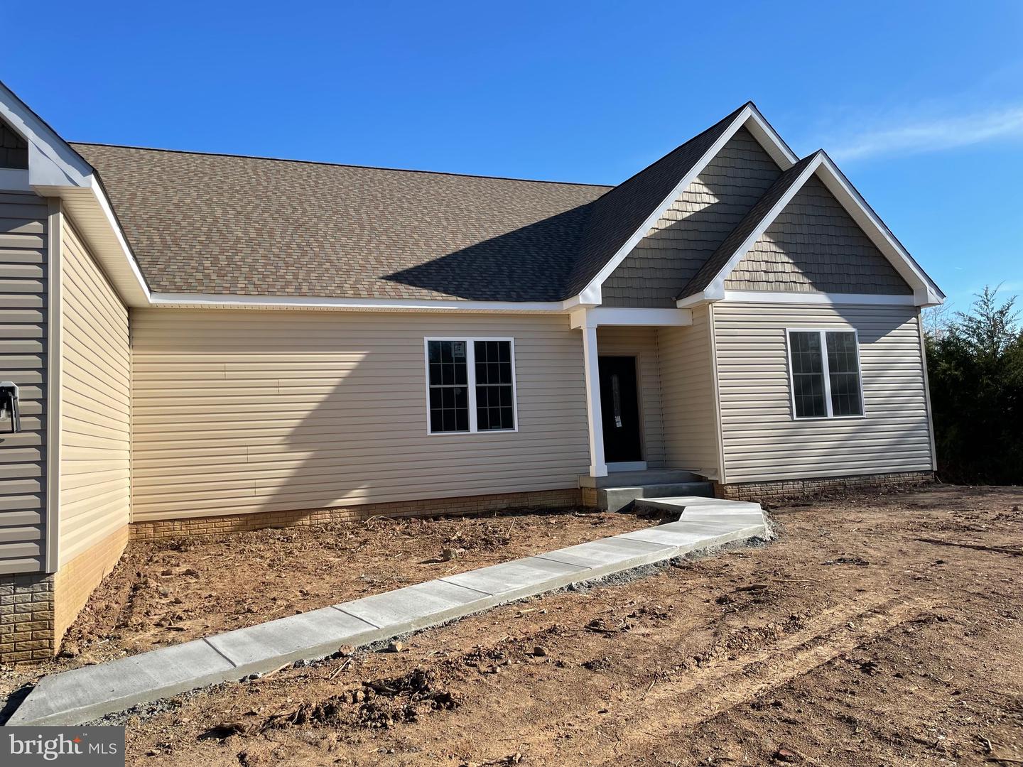 2012 DOZER LN., CATLETT, Virginia 20119, 4 Bedrooms Bedrooms, 7 Rooms Rooms,3 BathroomsBathrooms,Residential,For sale,2012 DOZER LN.,VAFQ2015372 MLS # VAFQ2015372