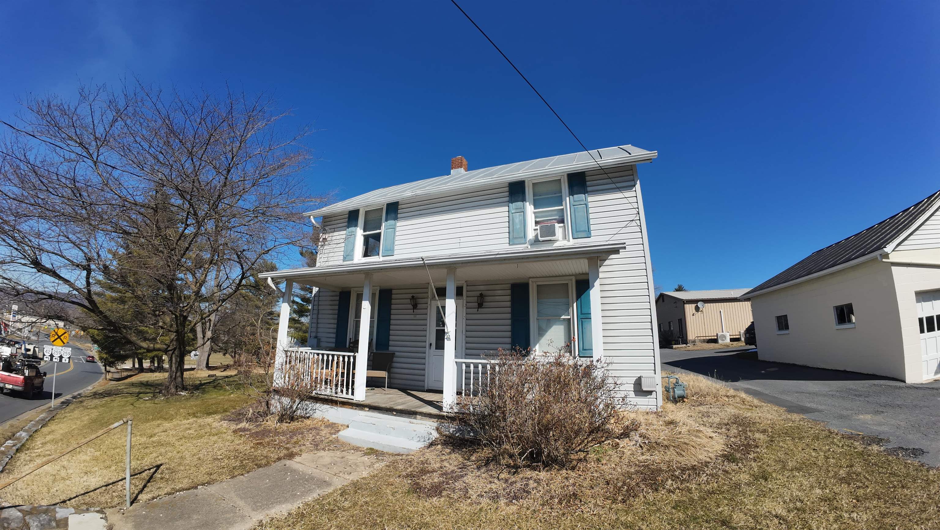 151 LEE ST, BROADWAY, Virginia 22815, 3 Bedrooms Bedrooms, ,1 BathroomBathrooms,Residential,151 LEE ST,660913 MLS # 660913