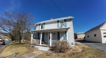 151 LEE ST, BROADWAY, Virginia 22815, 3 Bedrooms Bedrooms, ,1 BathroomBathrooms,Residential,151 LEE ST,660913 MLS # 660913