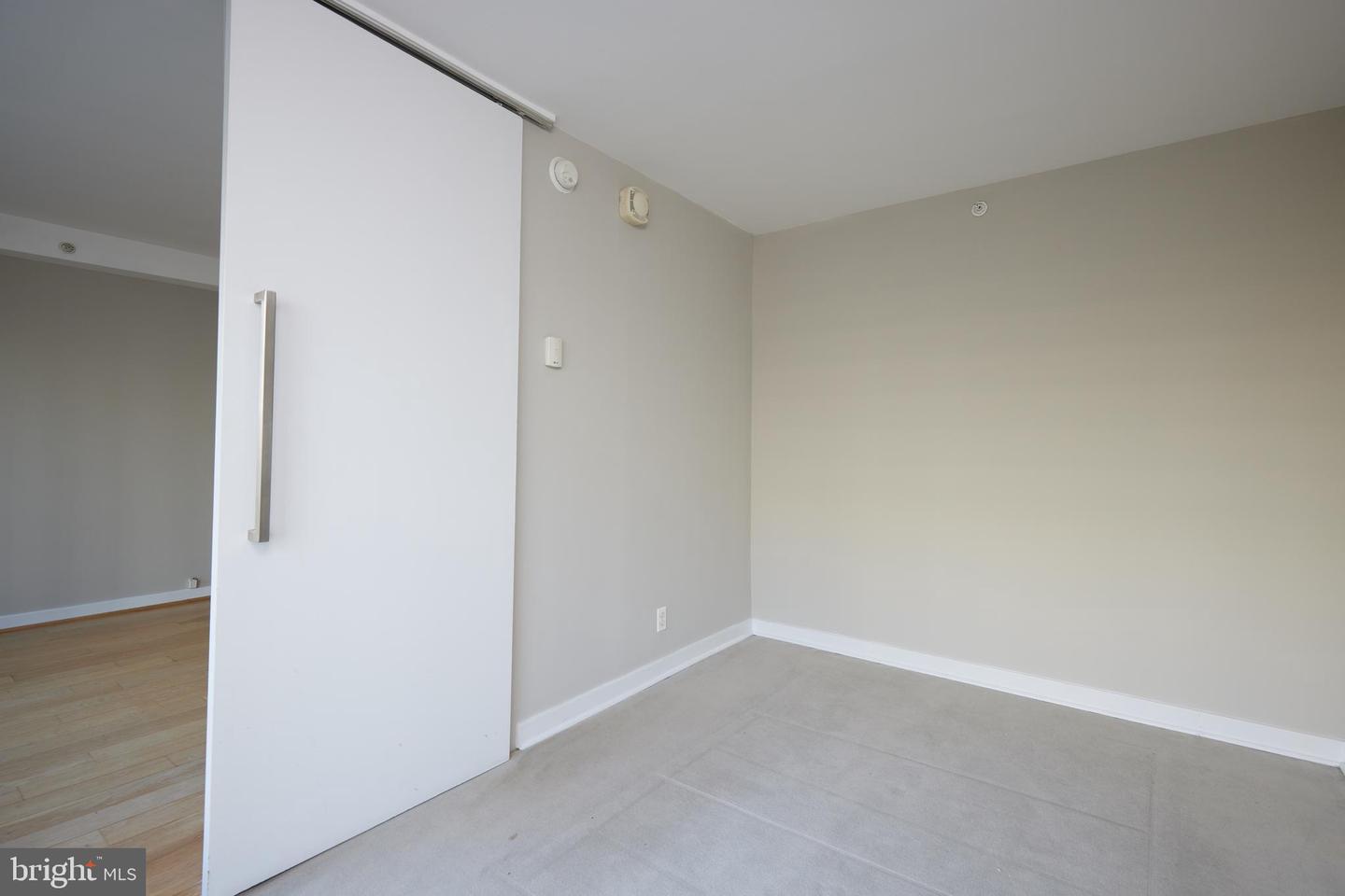 1101 3RD ST SW #202, WASHINGTON, District Of Columbia 20024, 1 Bedroom Bedrooms, ,1 BathroomBathrooms,Residential,For sale,1101 3RD ST SW #202,DCDC2185528 MLS # DCDC2185528