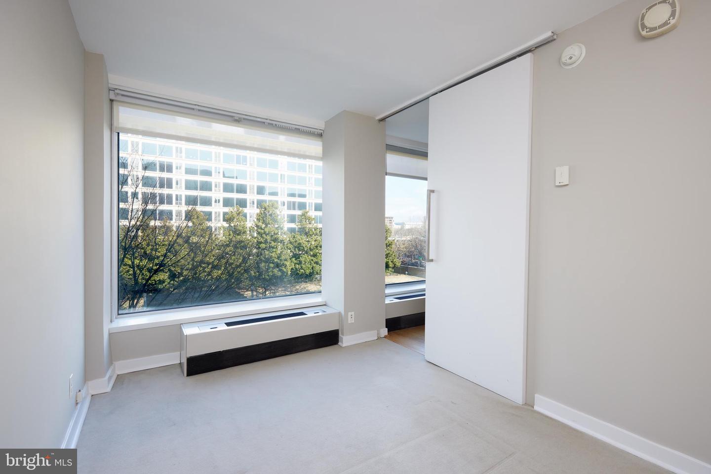 1101 3RD ST SW #202, WASHINGTON, District Of Columbia 20024, 1 Bedroom Bedrooms, ,1 BathroomBathrooms,Residential,For sale,1101 3RD ST SW #202,DCDC2185528 MLS # DCDC2185528