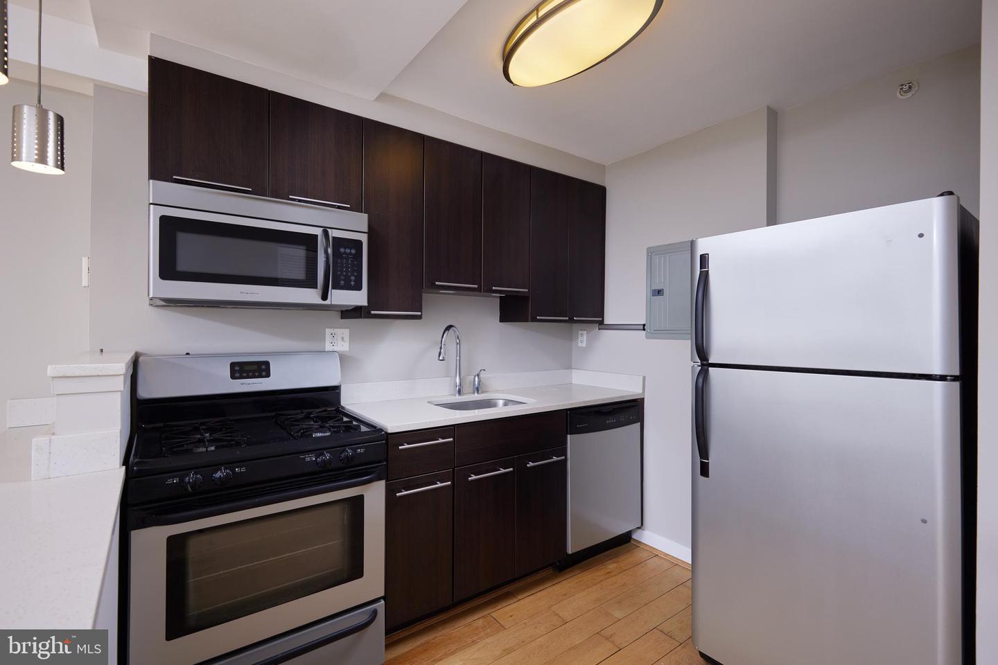 1101 3RD ST SW #202, WASHINGTON, District Of Columbia 20024, 1 Bedroom Bedrooms, ,1 BathroomBathrooms,Residential,For sale,1101 3RD ST SW #202,DCDC2185528 MLS # DCDC2185528