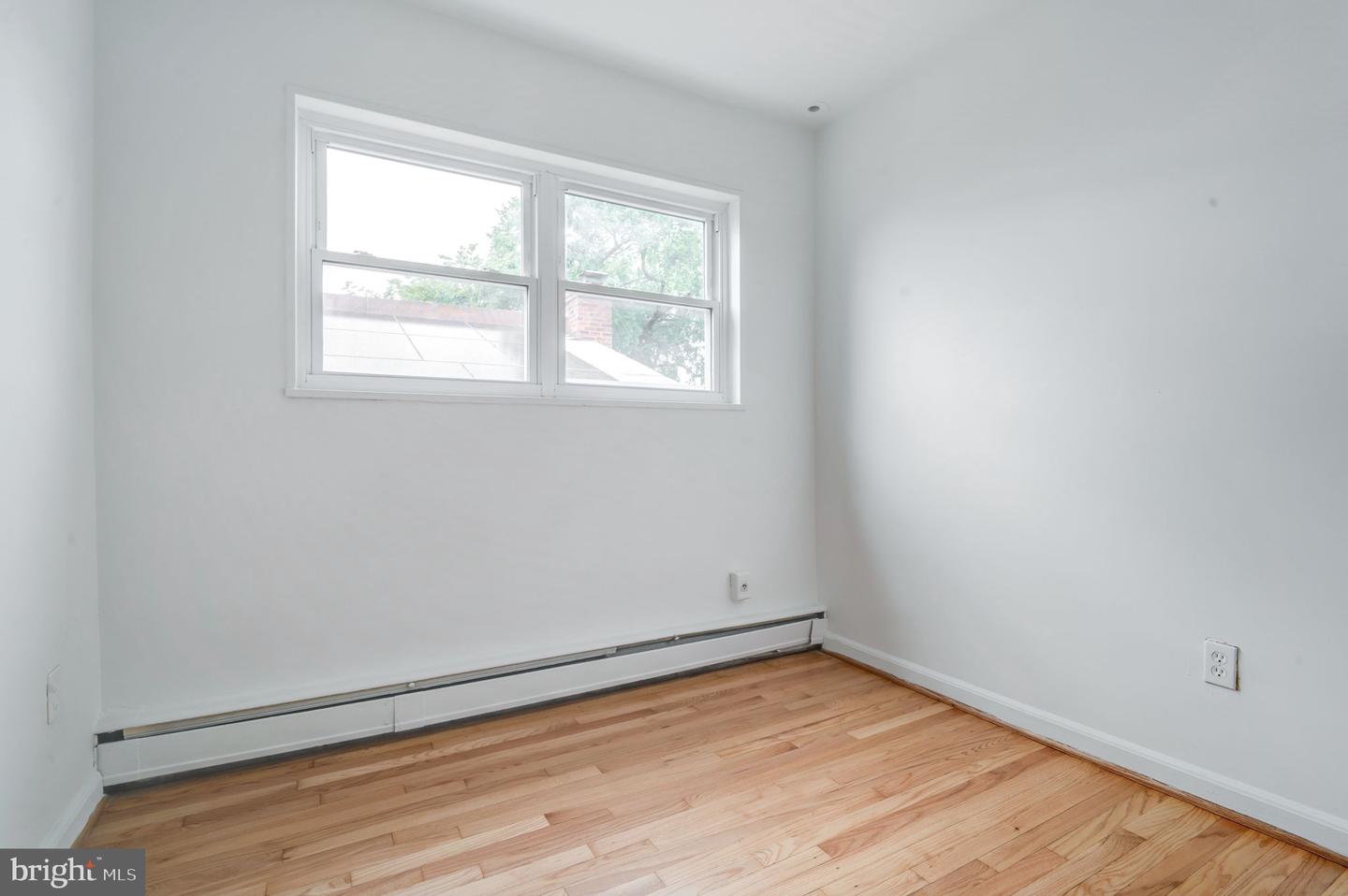 421 JEFFERSON ST NE, WASHINGTON, District Of Columbia 20011, 4 Bedrooms Bedrooms, ,1 BathroomBathrooms,Residential,For sale,421 JEFFERSON ST NE,DCDC2157476 MLS # DCDC2157476