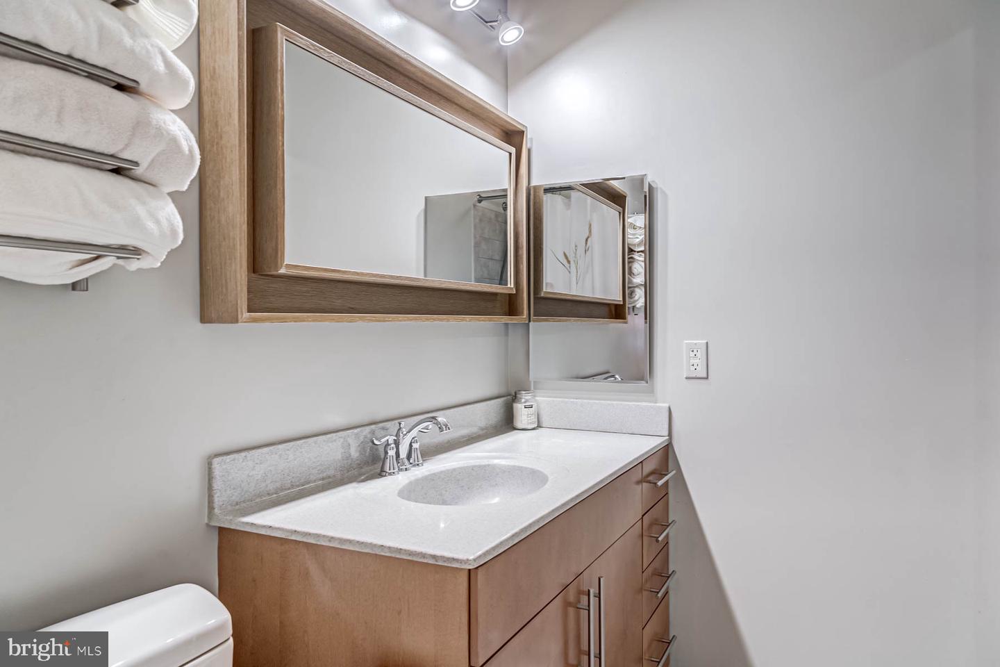 1390 KENYON ST NW #326, WASHINGTON, District Of Columbia 20010, 2 Bedrooms Bedrooms, ,2 BathroomsBathrooms,Residential,For sale,1390 KENYON ST NW #326,DCDC2184754 MLS # DCDC2184754