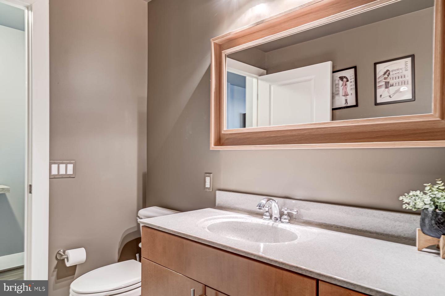 1390 KENYON ST NW #326, WASHINGTON, District Of Columbia 20010, 2 Bedrooms Bedrooms, ,2 BathroomsBathrooms,Residential,For sale,1390 KENYON ST NW #326,DCDC2184754 MLS # DCDC2184754