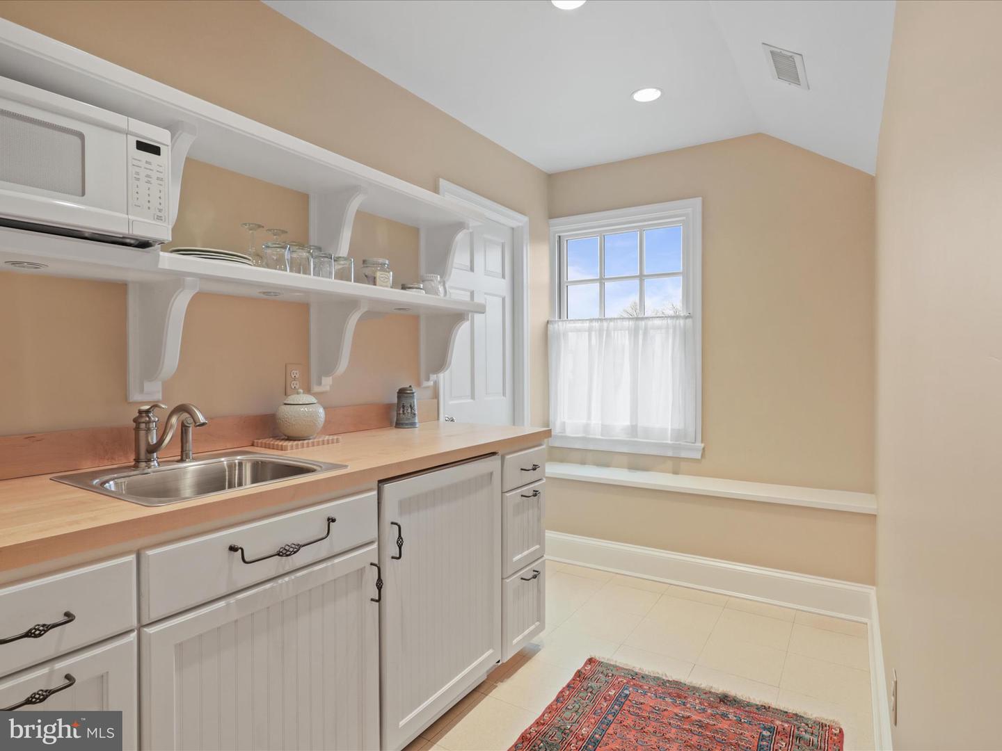 503 HIGH ST, ALEXANDRIA, Virginia 22302, 6 Bedrooms Bedrooms, ,5 BathroomsBathrooms,Residential,For sale,503 HIGH ST,VAAX2041860 MLS # VAAX2041860