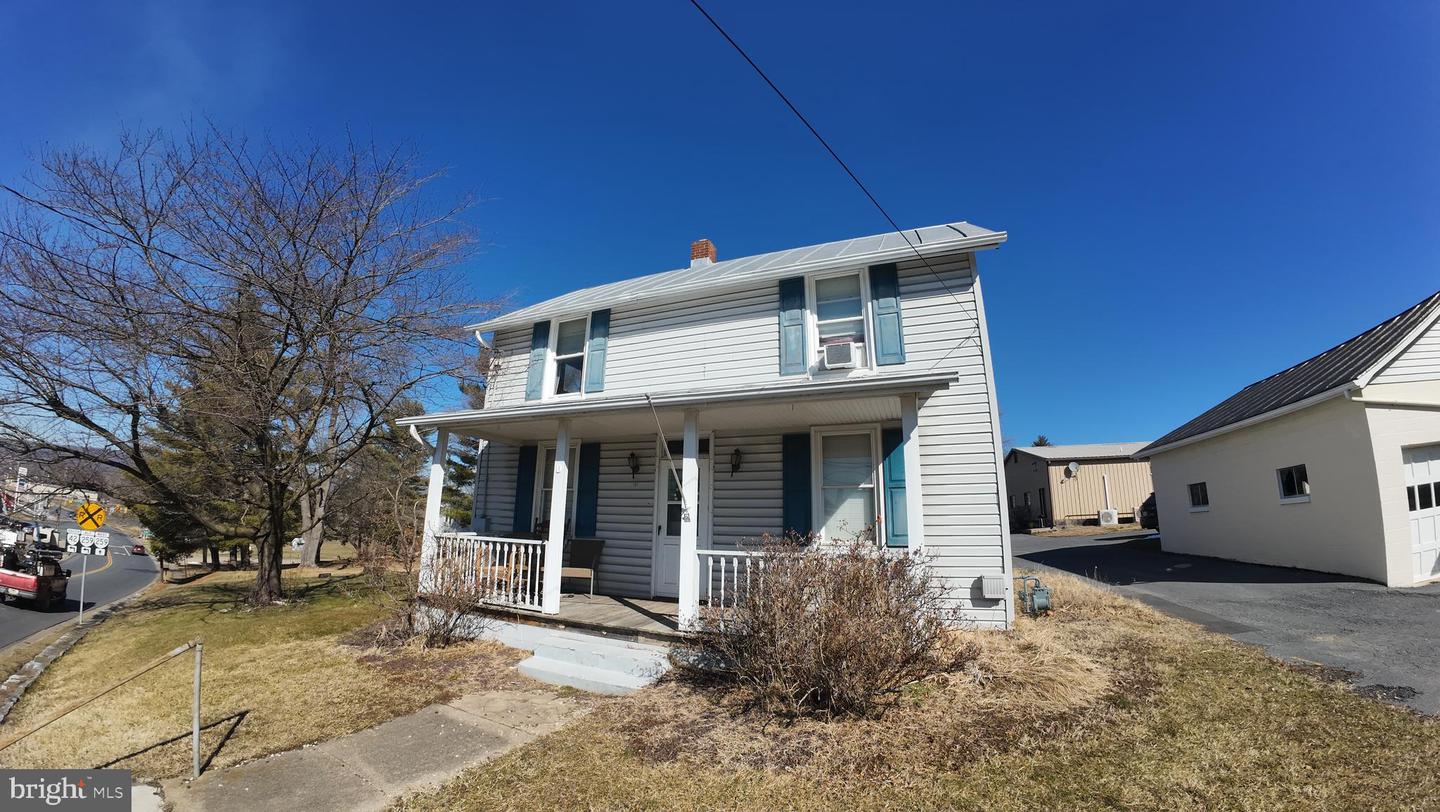 151 E LEE ST, BROADWAY, Virginia 22815, 3 Bedrooms Bedrooms, ,1 BathroomBathrooms,Residential,For sale,151 E LEE ST,VARO2002026 MLS # VARO2002026