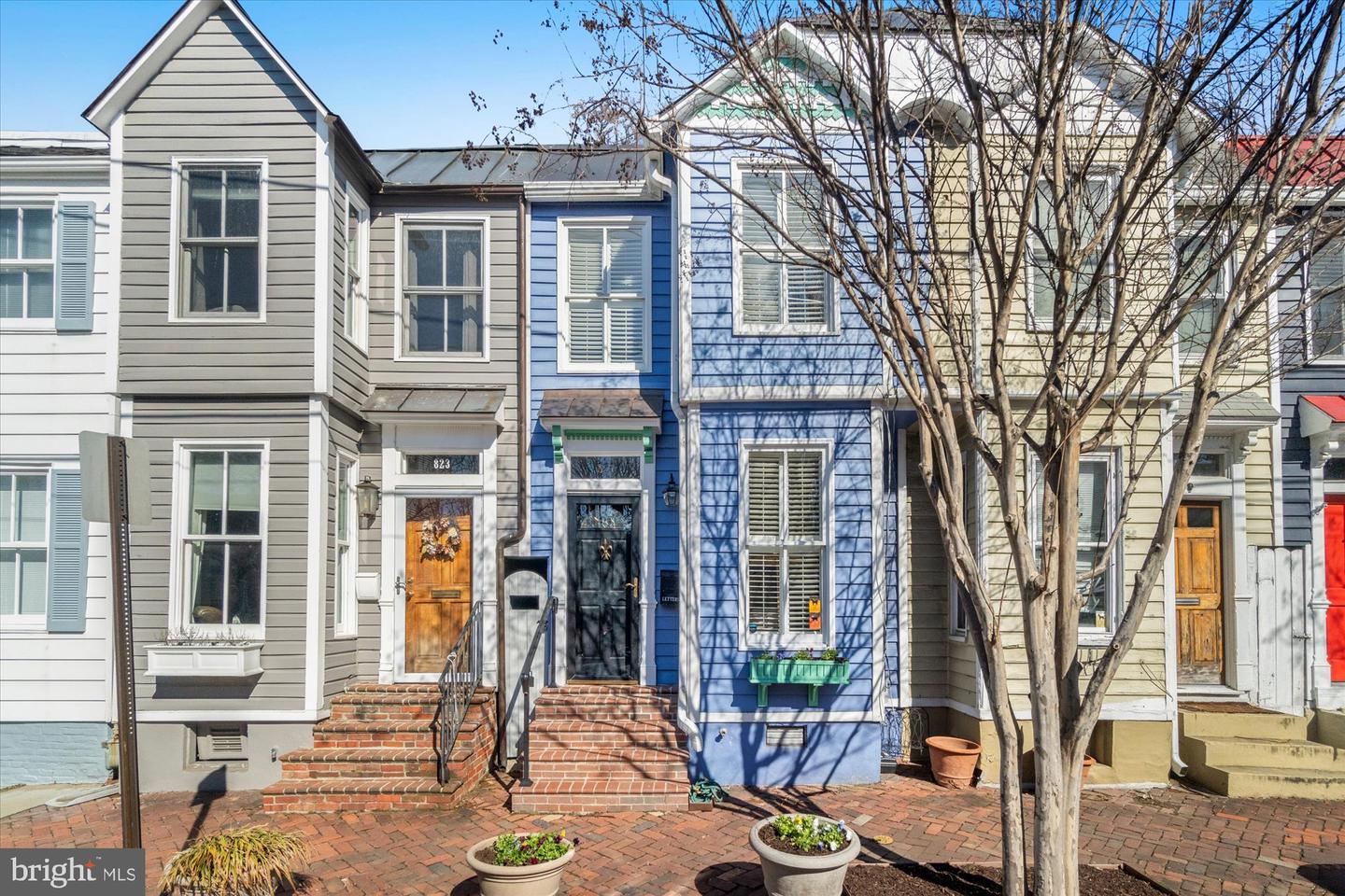 821 QUEEN ST, ALEXANDRIA, Virginia 22314, 2 Bedrooms Bedrooms, ,1 BathroomBathrooms,Residential,For sale,821 QUEEN ST,VAAX2041824 MLS # VAAX2041824