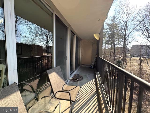 4420 BRIARWOOD CT N #15, ANNANDALE, Virginia 22003, 2 Bedrooms Bedrooms, ,1 BathroomBathrooms,Residential,For sale,4420 BRIARWOOD CT N #15,VAFX2220478 MLS # VAFX2220478