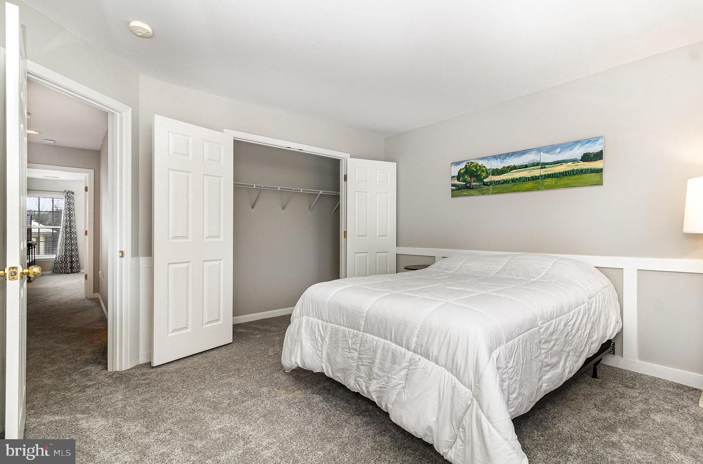1006 HAMPTON ST, FREDERICKSBURG, Virginia 22401, 3 Bedrooms Bedrooms, ,3 BathroomsBathrooms,Residential,For sale,1006 HAMPTON ST,VAFB2007620 MLS # VAFB2007620