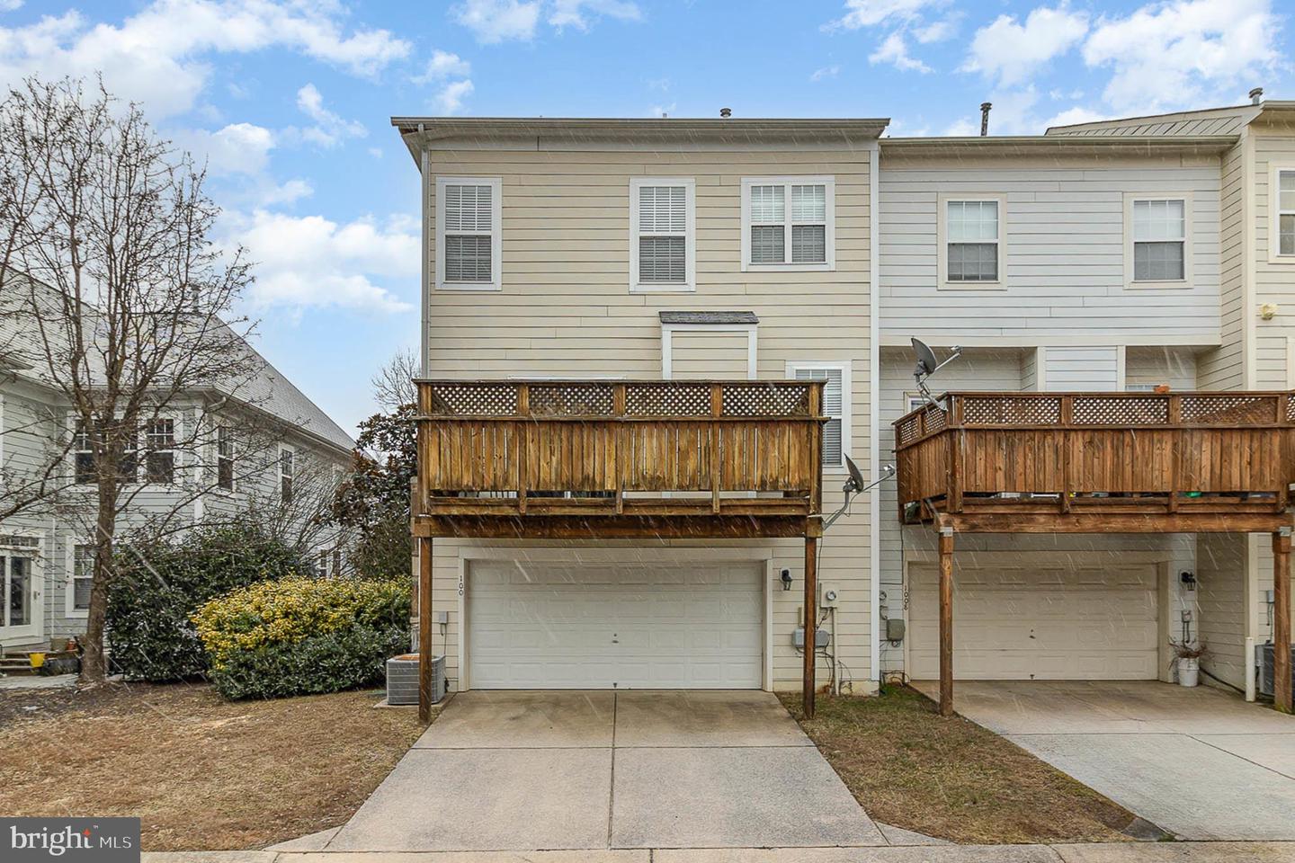 1006 HAMPTON ST, FREDERICKSBURG, Virginia 22401, 3 Bedrooms Bedrooms, ,3 BathroomsBathrooms,Residential,For sale,1006 HAMPTON ST,VAFB2007620 MLS # VAFB2007620