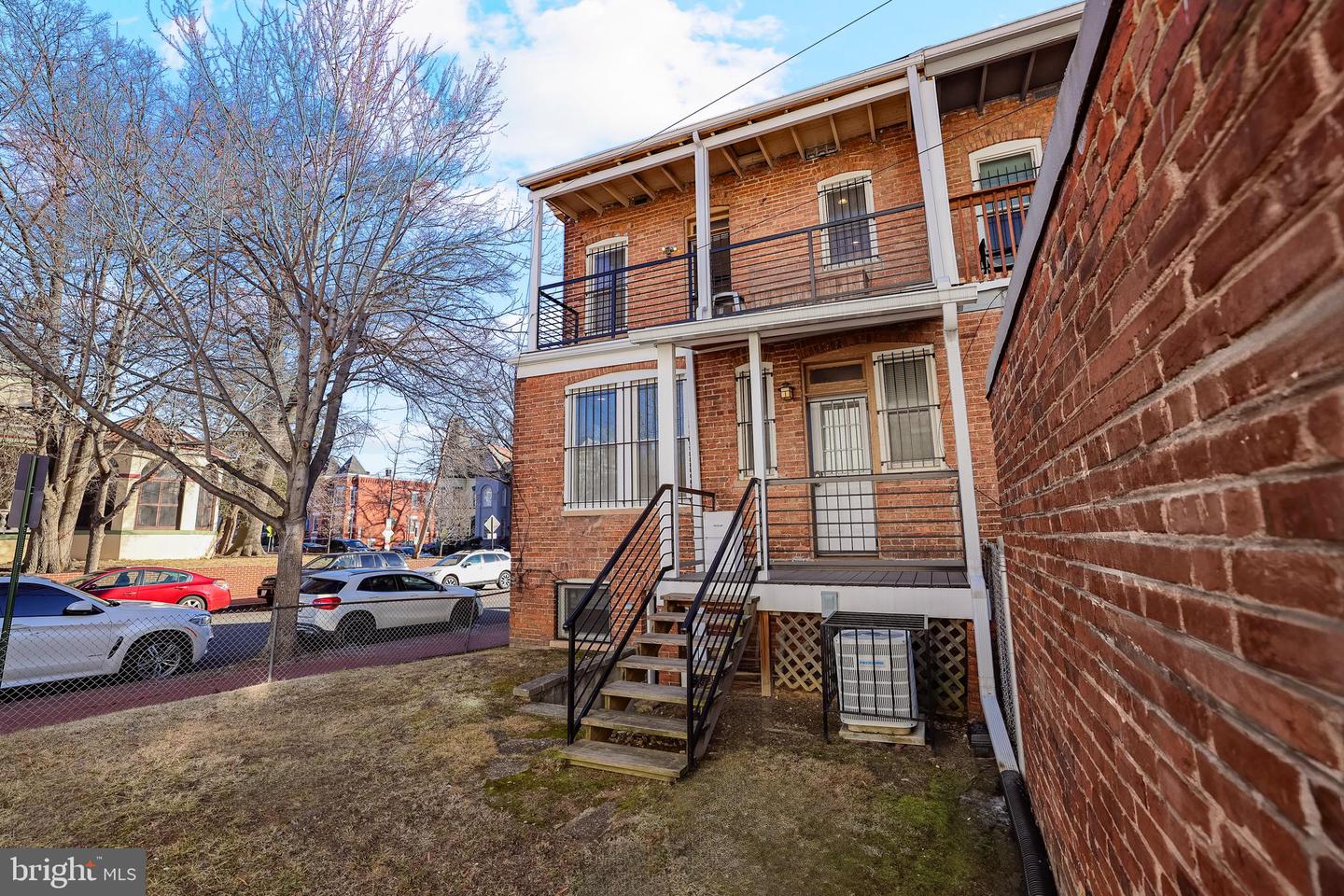 1854 2ND ST NW, WASHINGTON, District Of Columbia 20001, 3 Bedrooms Bedrooms, 6 Rooms Rooms,3 BathroomsBathrooms,Residential,For sale,1854 2ND ST NW,DCDC2185530 MLS # DCDC2185530