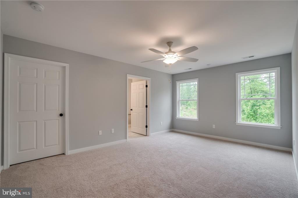 113 LOGAN WAY, TAPPAHANNOCK, Virginia 22560, 3 Bedrooms Bedrooms, 6 Rooms Rooms,2 BathroomsBathrooms,Residential,For sale,113 LOGAN WAY,VAES2000808 MLS # VAES2000808
