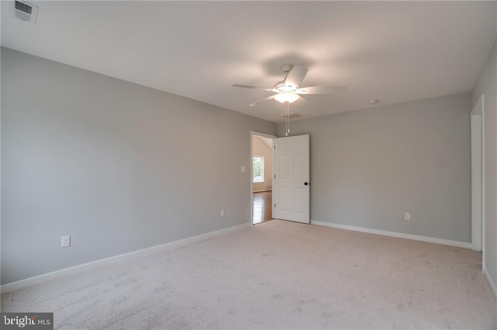 113 LOGAN WAY, TAPPAHANNOCK, Virginia 22560, 3 Bedrooms Bedrooms, 6 Rooms Rooms,2 BathroomsBathrooms,Residential,For sale,113 LOGAN WAY,VAES2000808 MLS # VAES2000808