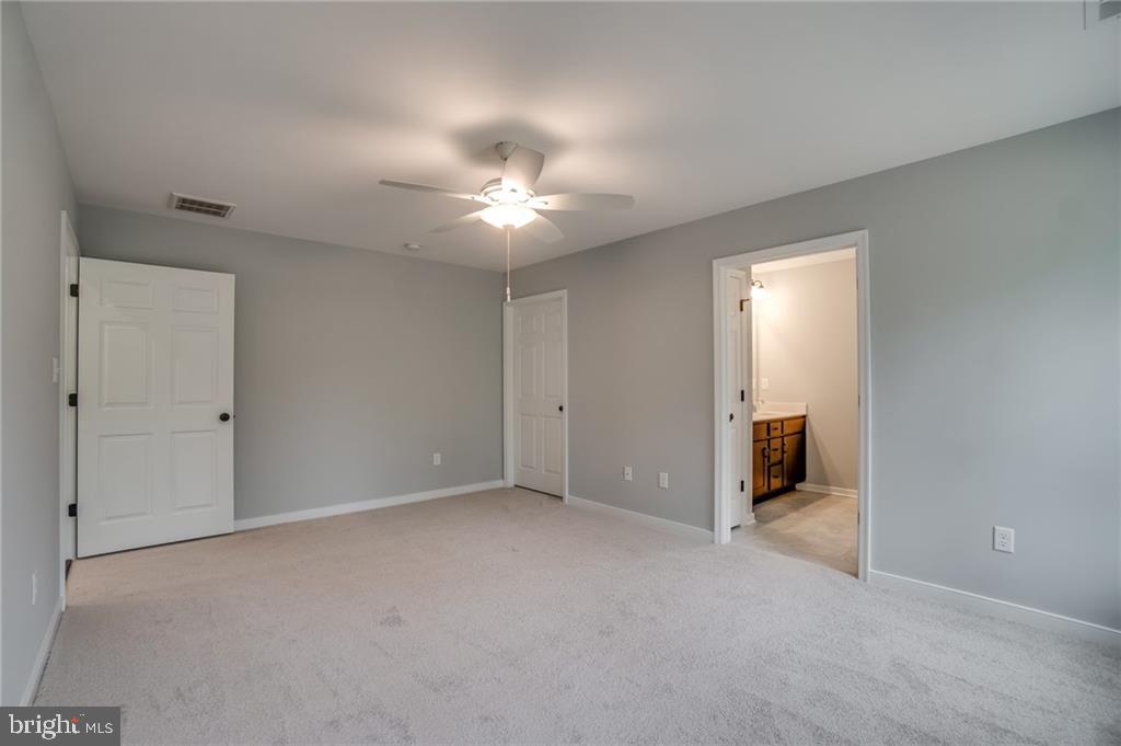 113 LOGAN WAY, TAPPAHANNOCK, Virginia 22560, 3 Bedrooms Bedrooms, 6 Rooms Rooms,2 BathroomsBathrooms,Residential,For sale,113 LOGAN WAY,VAES2000808 MLS # VAES2000808