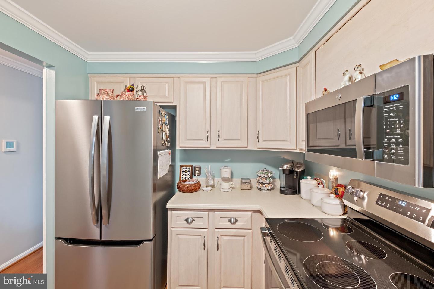 10808 WINTER CORN LN, RESTON, Virginia 20191, 3 Bedrooms Bedrooms, 7 Rooms Rooms,2 BathroomsBathrooms,Residential,For sale,10808 WINTER CORN LN,VAFX2214984 MLS # VAFX2214984